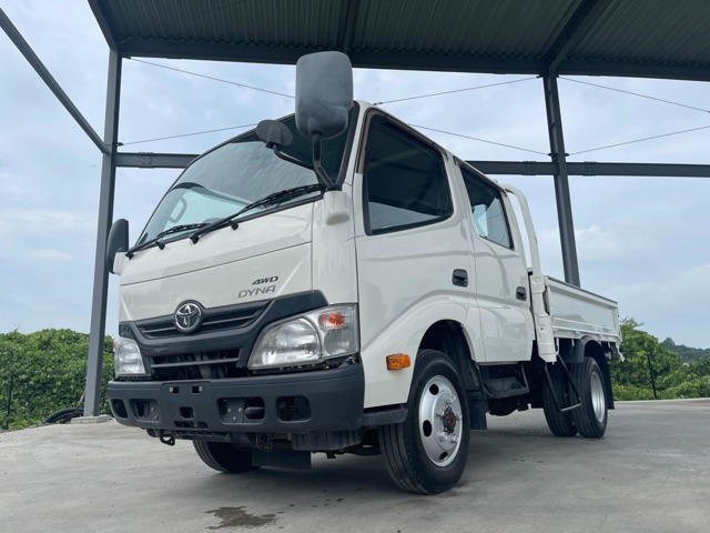 ダイナ  2t積・Wキャブ・4WD・MT5