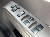 【パワーウインドウ】運転席のスイッチで、各席の窓ガラスの開閉ができます!あると便利ですよね!