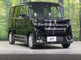 大好評のボディコーティング「弾スプラッシュコート」もご納車までに施工可能。通常のガラスコートと異なる、耐久年数6年の無機質ガラスコーティングが、ボディをキレイな状態に保ってくれます。