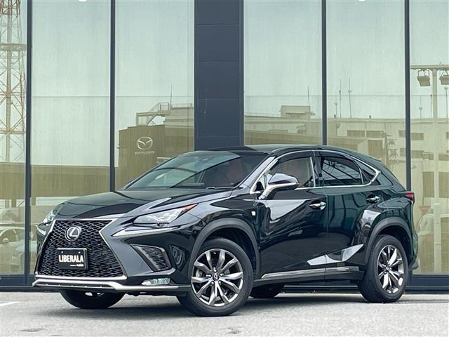 NX 300 Fスポーツ 4WD 本革シート