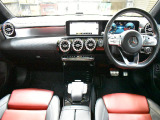 CLAクラス CLA200d AMGライン 