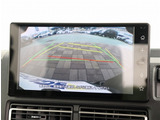 お車選びをお楽しみ頂けるよう、在庫車の展示スペースを十分に確保しております。