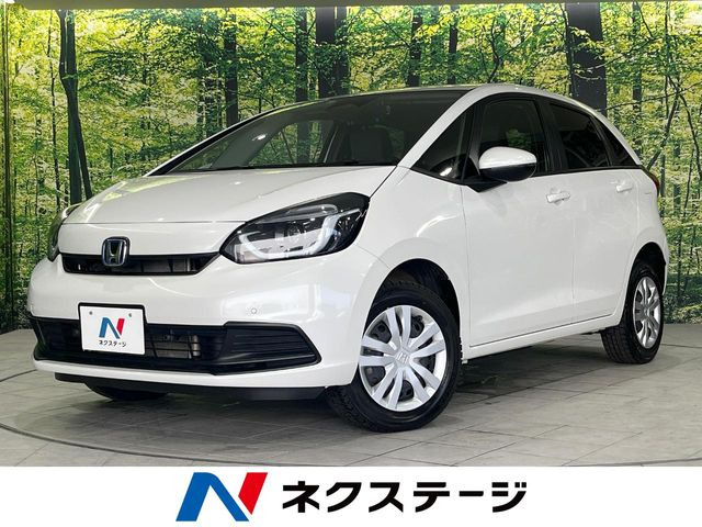 フィット 1.5 e:HEV ベーシック 