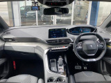 3008 GT ハイブリッド4 4WD 