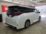 車内もキレイで嫌なニオイもありません。