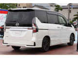 セレナ 2.0 ハイウェイスター V アーバンクロム 