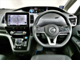 セレナ 1.2 e-POWER ハイウェイスター V 