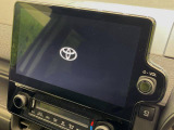 【10.5インチ ディスプレイオーディオ】大画面のディスプレイはAppleCarPlayやAndroidAutoが利用可能。大きな画面でスマホナビアプリ等が利用いただけます♪