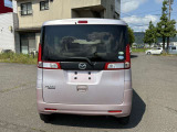 室内展示場を完備しておりますので、天候の悪い日でもゆっくりと車両をご覧下さい。