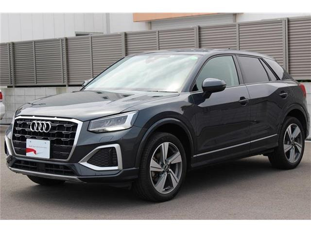 Q2 35 TFSI アドバンスド 