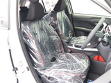 弊社でお車をご購入頂いたお客様は、一部車種を除いて【オイル交換永久無料】となっております。※詳細はスタッフまでお問合せ下さい。