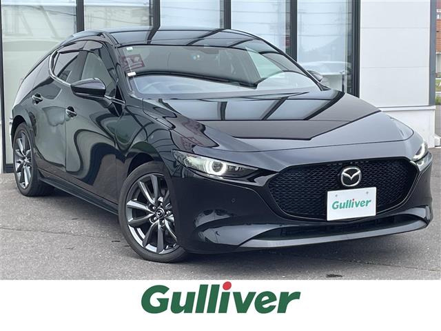 MAZDA3ファストバック 1.8 XD バーガンディ セレクション 4WD 本革シート