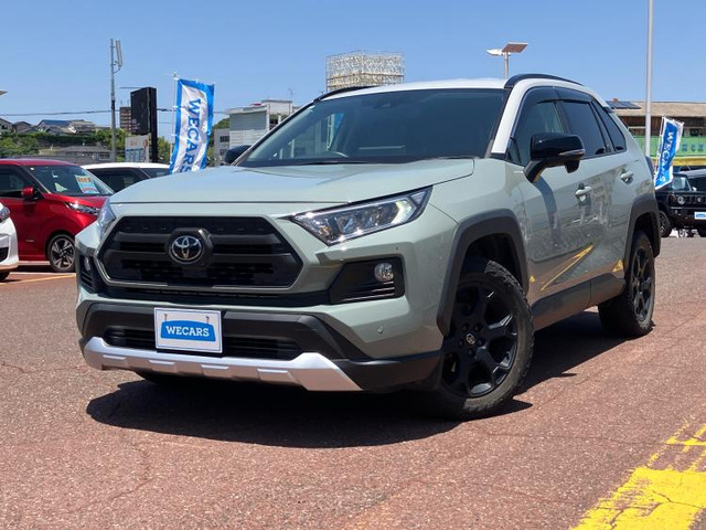 RAV4 2.0 アドベンチャー 4WD 