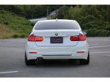 BMW 328i 入庫しました!TEINDampers ACシュニッツァーフロントスポイラー ナビ TV バックカメラ ETC スマートキー レザーシート 装備充実です!お気軽にお問い合わせください!