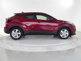 C-HR ハイブリッド 1.8 S LED パッケージ