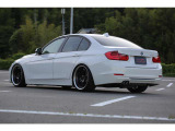 BMW 328i 入庫しました!TEINDampers ACシュニッツァーフロントスポイラー ナビ TV バックカメラ ETC スマートキー レザーシート 装備充実です!お気軽にお問い合わせください!