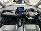 C-HR 1.2 G-T モード ネロ 修復歴無し