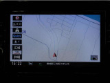 ナビゲーションを装備。タッチパネル式で使いやすく、お出かけもラクラクです。