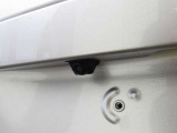 万が一の事故等が起きたときには、自社所有の積載車でお客様の大切なお車を 現地まで積載にお伺いいたします。また、代車を無料でご準備いたします!