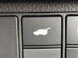 気になる車はすぐにお問い合わせください!画面右側の0066から始まる無料ダイヤルからお問い合わせ下さい!専門スタッフがお車のご質問にお答えいたします!