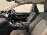 清潔で広々した座席です!是非、現車を見て体感してみてください。