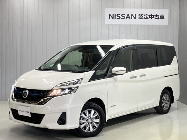 セレナ 1.2 e-POWER XV 