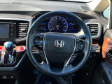 【ステアリングスイッチ】運転中、前方から目線をそらすことなく、オーディオ等の操作が可能な便利機能!安心&快適なドライブを演出してくれます♪