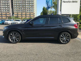 【拘りのFR】BMWが多く採用するFR車。ダイレクトでスポーティな加速感・シャープなハンドリングを実現。縦置きエンジンレイアウトにより、フラットで上質な乗り味です。