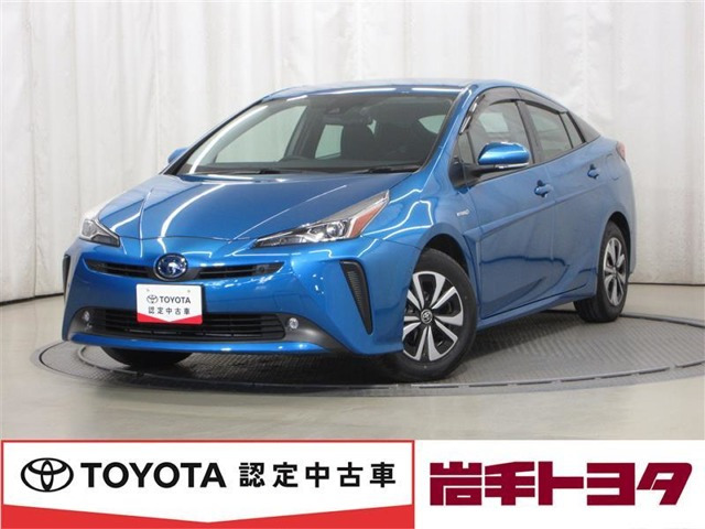 プリウス 1.8 A E-Four 4WD 