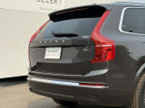 ◆バック/万が一を考え、安全性を重視する方に選ばれているVOLVO車。ドアを開閉するとその重み・厚みに驚くはず
