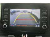 バックカメラ付き♪車庫入れ、バックでの駐車時に後方が見える事での安心感は大きいです☆一度装備したら外せなくなるアイテムです♪