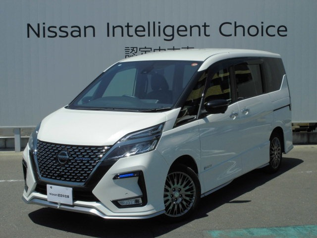 ノート 1.2 e-POWER AUTECH スポーツスペック 