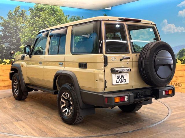 トヨタ ランドクルーザー70 2.8 AX ディーゼル 4WD の中古車詳細
