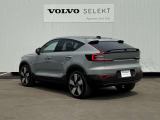◆バック/万が一を考え、安全性を重視する方に選ばれているVOLVO車。ドアを開閉するとその重み・厚みに驚くはず