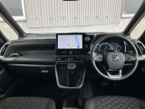 見通しのよいすっきりとした視界で、誰でも運転しやすいです。運転のしやすさは疲れにくさにも繋がりますよ♪