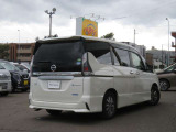 セレナ 1.2 e-POWER ハイウェイスター V 