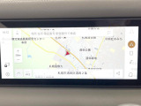 ●純正ナビ:一体感のあるナビは、高級感ある車内を演出してくれます。Bluetooth再生などオーディオ機能も充実しておりますので、運転もより楽しめます♪