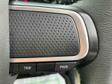 3.「認定中古車カルテ」は、走行距離や修復歴に加えてキズ・凹みの有無・状態や消耗品の交換、過去の整備状況がわかります。