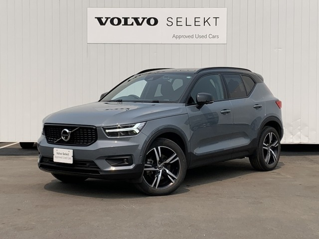 XC40 B4 AWD Rデザイン 4WD 
