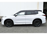 アウトランダー PHEV 2.4 P 4WD 