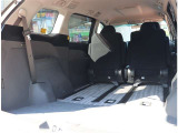 『1台』のお車に対して、3名体制で日々議論を重ね仕入れを行っております。