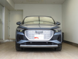 Q4スポーツバックe-tron 40 アドバンスド 