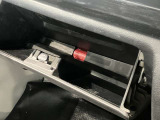薄型のティッシュBOXなどが収納出来ます。小物入れとしても使えるので便利です。