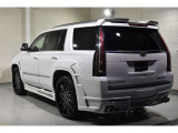 エスカレード プラチナム 4WD 4WD