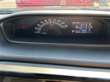 【スピードメーター】メーターがシンプルで見やすく運転しやすいですね!