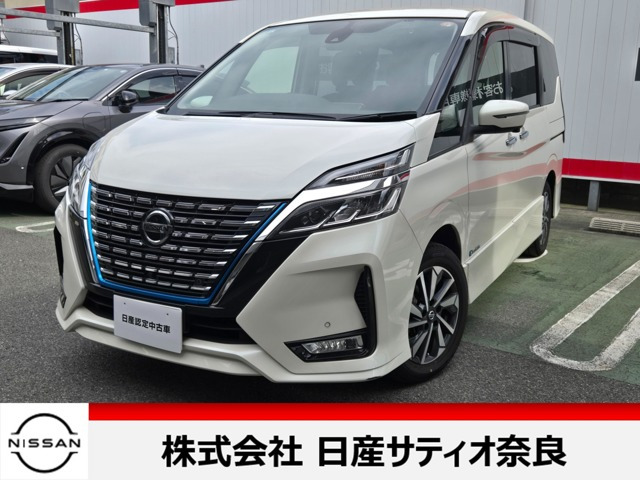 セレナ 1.2 e-POWER ハイウェイスター V 