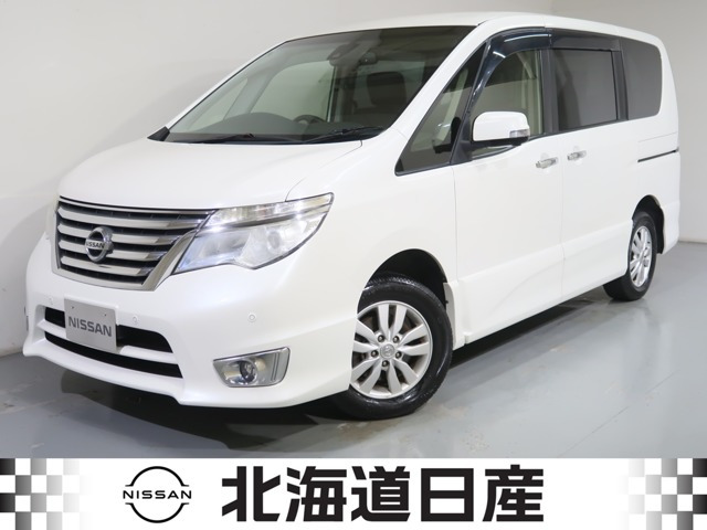セレナ 2.0 ハイウェイスター アドバンスドセーフティパッケージ 4WD 