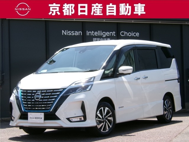 セレナ 1.2 e-POWER ハイウェイスター V 