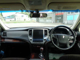 クラウン 2.5 ロイヤルサルーン i-Four 4WD 