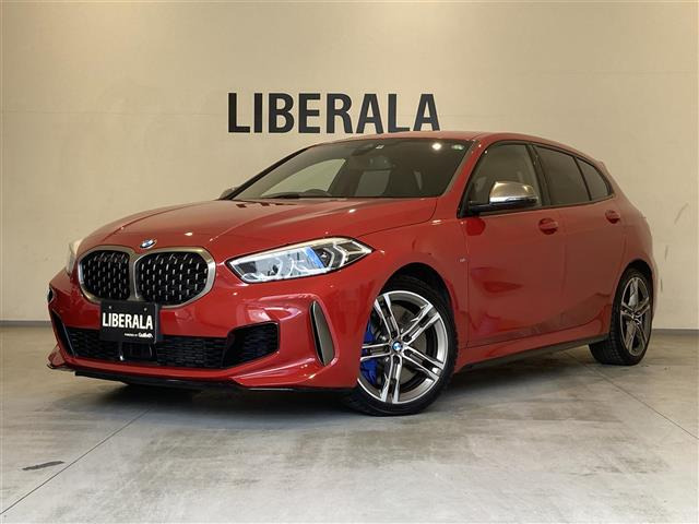 1シリーズ M135i xドライブ 4WD 4WD 本革シート